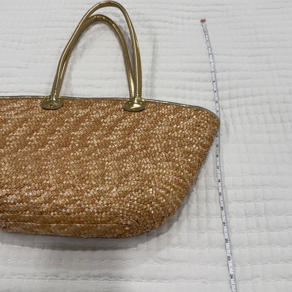 Elegant Tan Woven Tote Bag - Picture 7 of 7